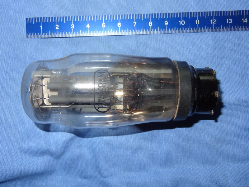 AZ1 — Philips·Telefunken — rectifier vacuum tube — (1935)