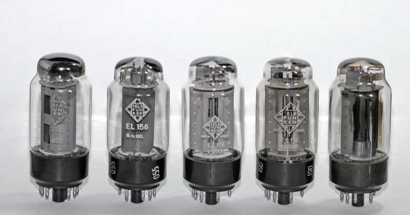 EL156 — Telefunken·Siemens — pentode vacuum tube — (1956)