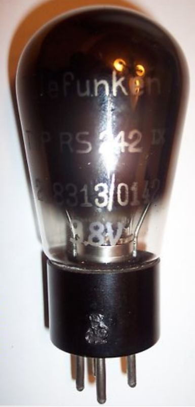 RS242 — Telefunken — triode vacuum tube — (1940)